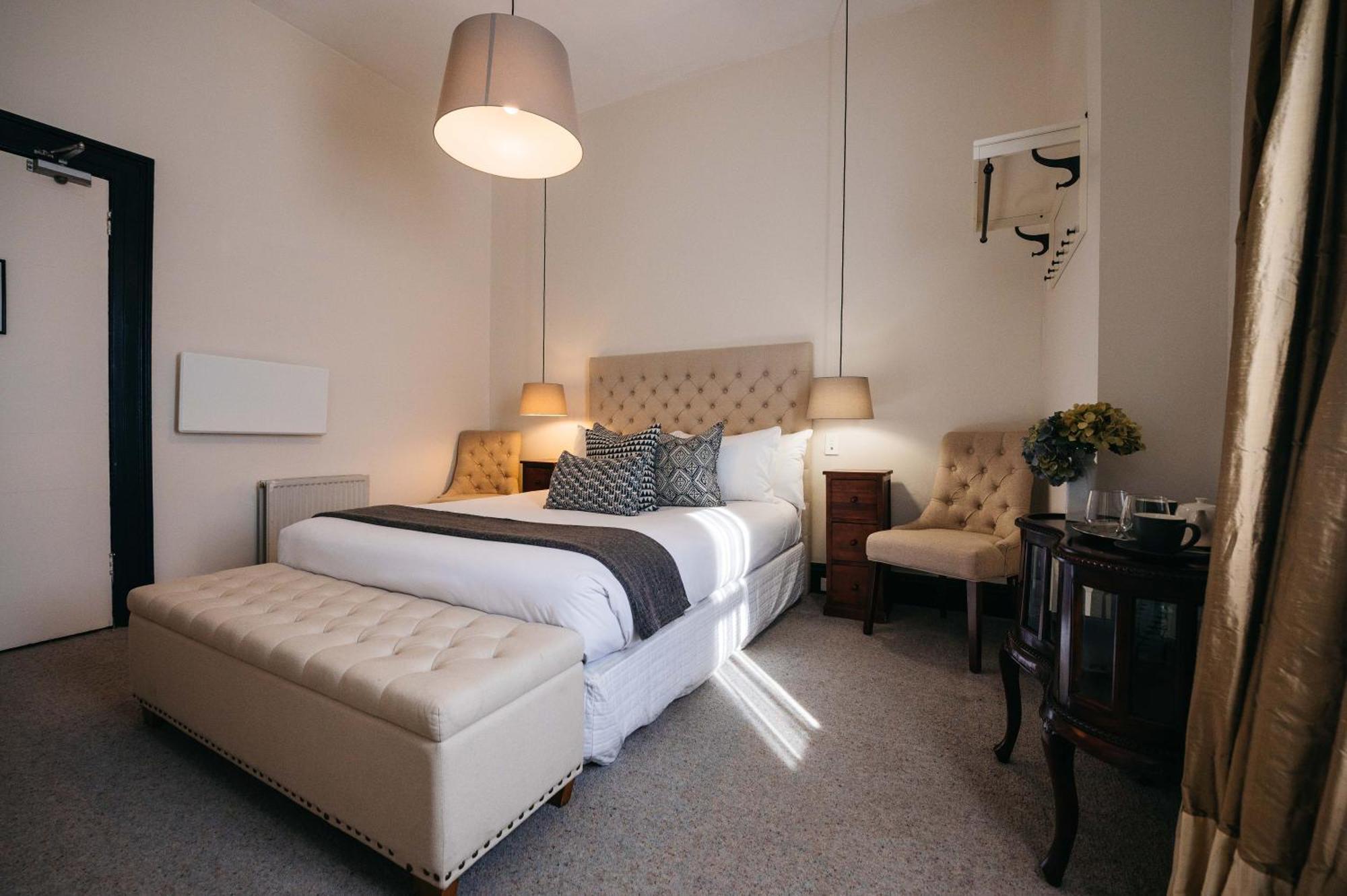 Hotel Etico At Mount Victoria Manor Экстерьер фото