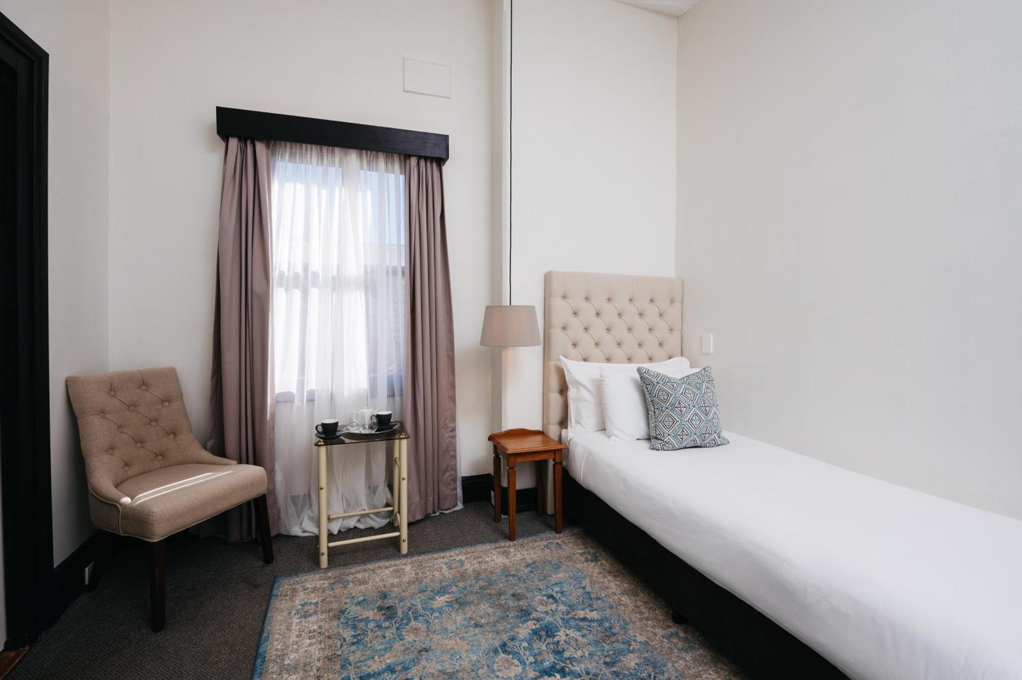 Hotel Etico At Mount Victoria Manor Экстерьер фото